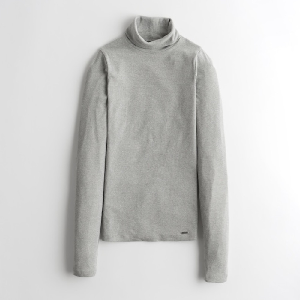 Hollister Gray Turtleneck Size S